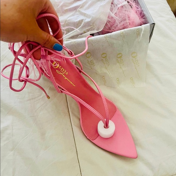 SALE ⭐️ Lulu's Pink Feather Wrap Up Heels gold #pink authentic genuine namebrand - Picture 8 of 17